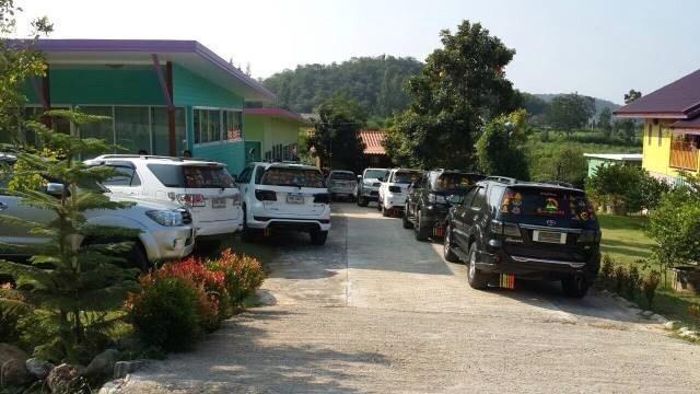 บ้านเรือนไท มวกเหล็ก Ban Ruenthai Muaklek Buitenkant foto